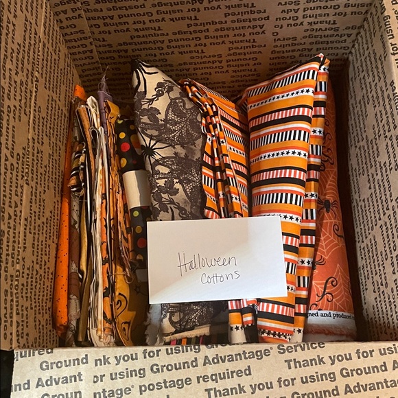 HALLOWEEN Mixed Sewing Materials Bag – Approx. 4 to 5 lbs (Predominantly Fabric) - Picture 6 of 6